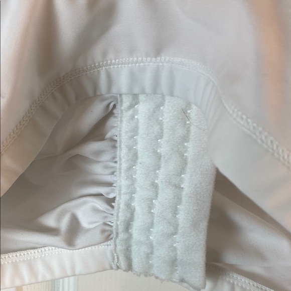 Contour MD Recover White Full-Coverage Bra with Front Closure Adjustable Size L - Picture 7 of 12